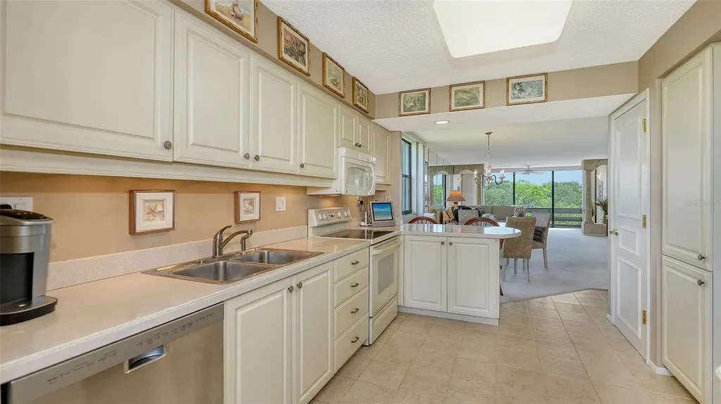 826 Bayport Way Longboat Key FL 34228