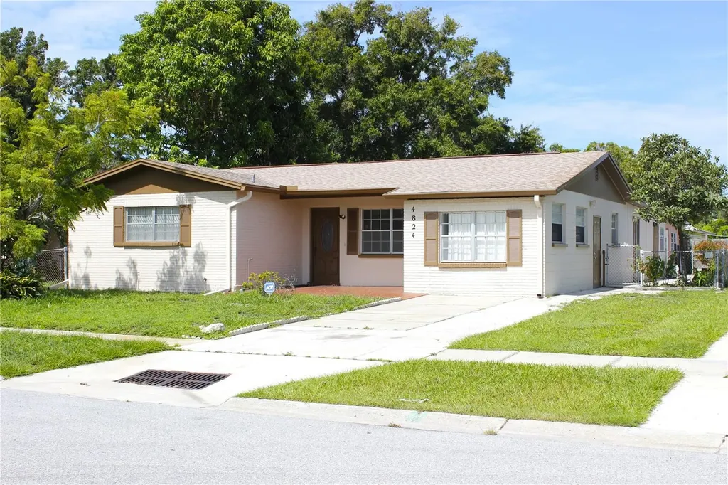 4824 Bonita Vista Drive Tampa FL 33634