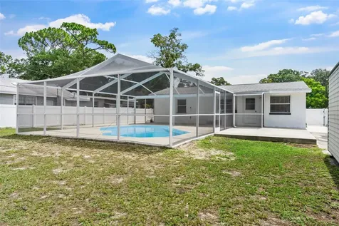 15332 Westminister Avenue Clearwater FL 33760