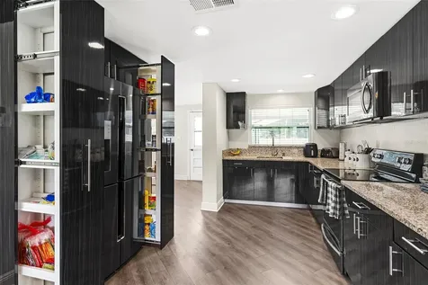 15332 Westminister Avenue Clearwater FL 33760