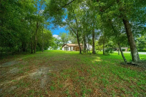 561 E Country Club Drive Williston FL 32696