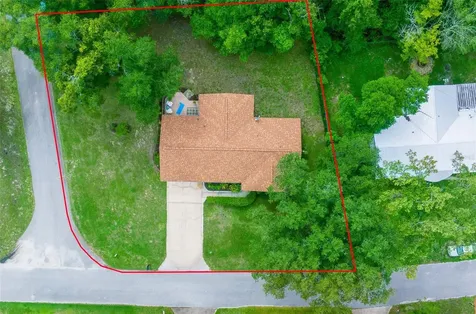 561 E Country Club Drive Williston FL 32696