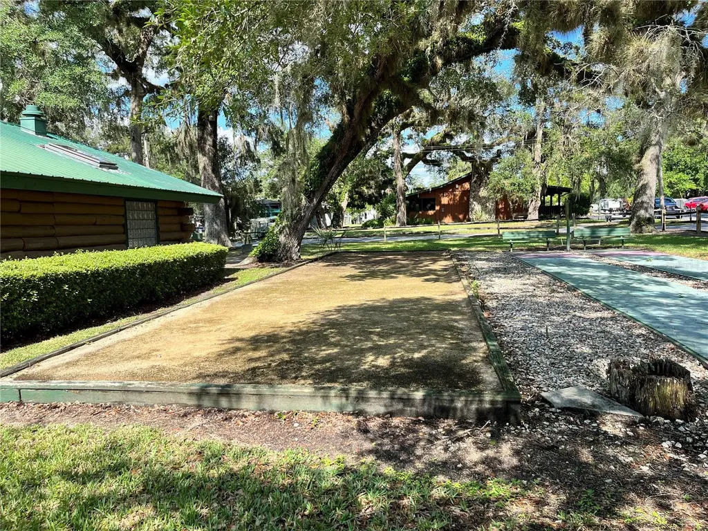 2888 NE 102nd Terrace Silver Springs FL 34488