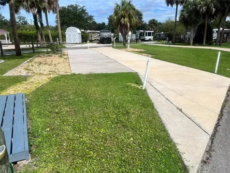 2888 NE 102nd Terrace Silver Springs FL 34488