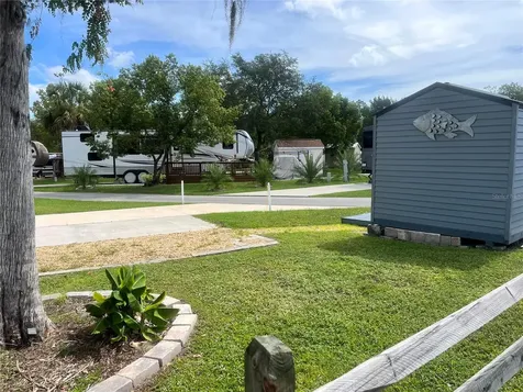 2888 NE 102nd Terrace Silver Springs FL 34488