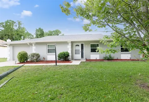 2 Perrotti Place Palm Coast FL 32164
