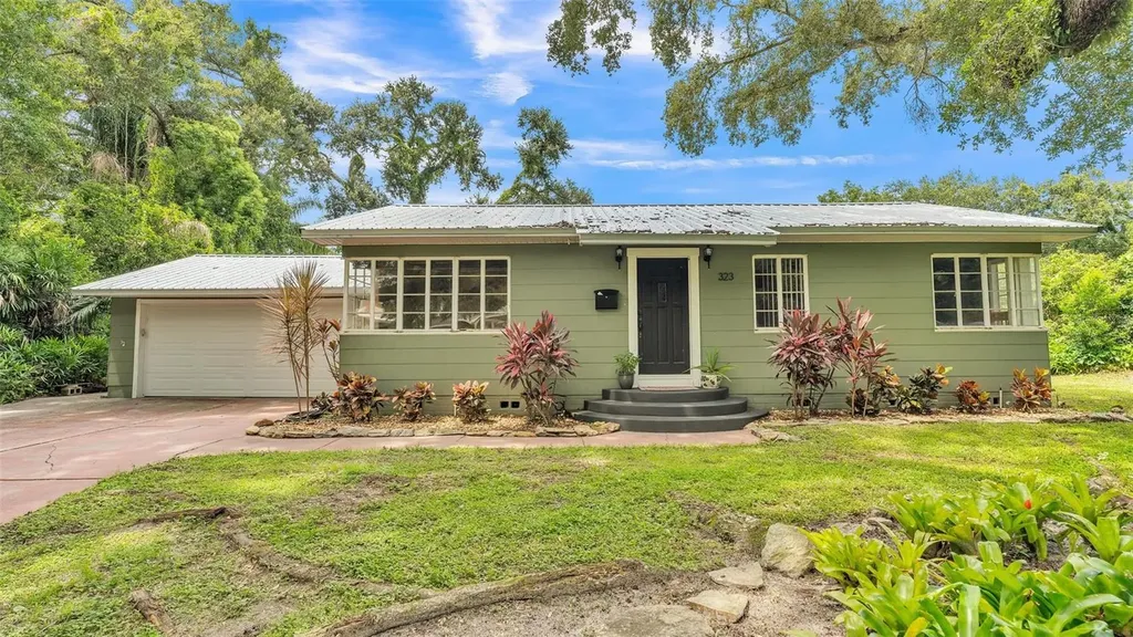323 Palencia Place Lakeland FL 33803