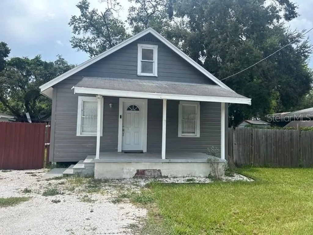 8412 N 10th Street Tampa FL 33604