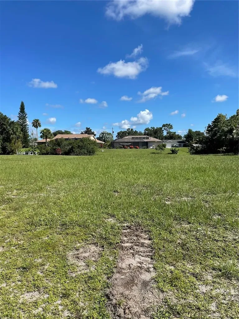 130 Mark Twain Lane Rotonda West FL 33947