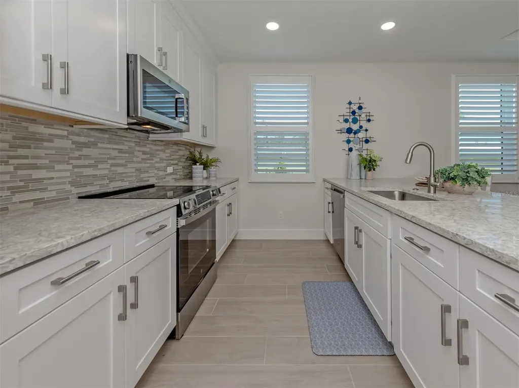 787 S. Tamiami Trail Venice FL 34285