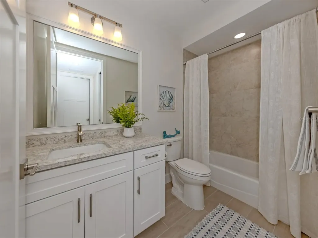 787 S. Tamiami Trail Venice FL 34285