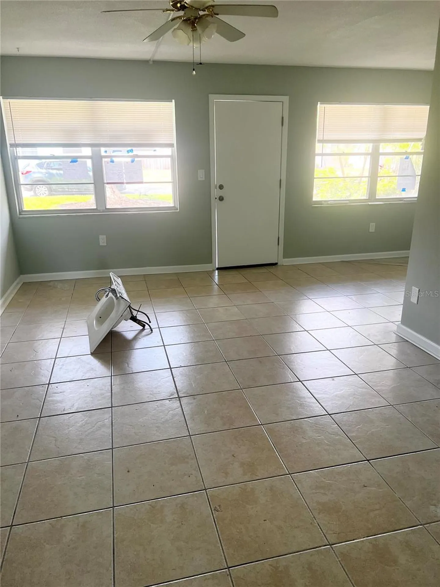 1051 79th Avenue N St Petersburg FL 33702