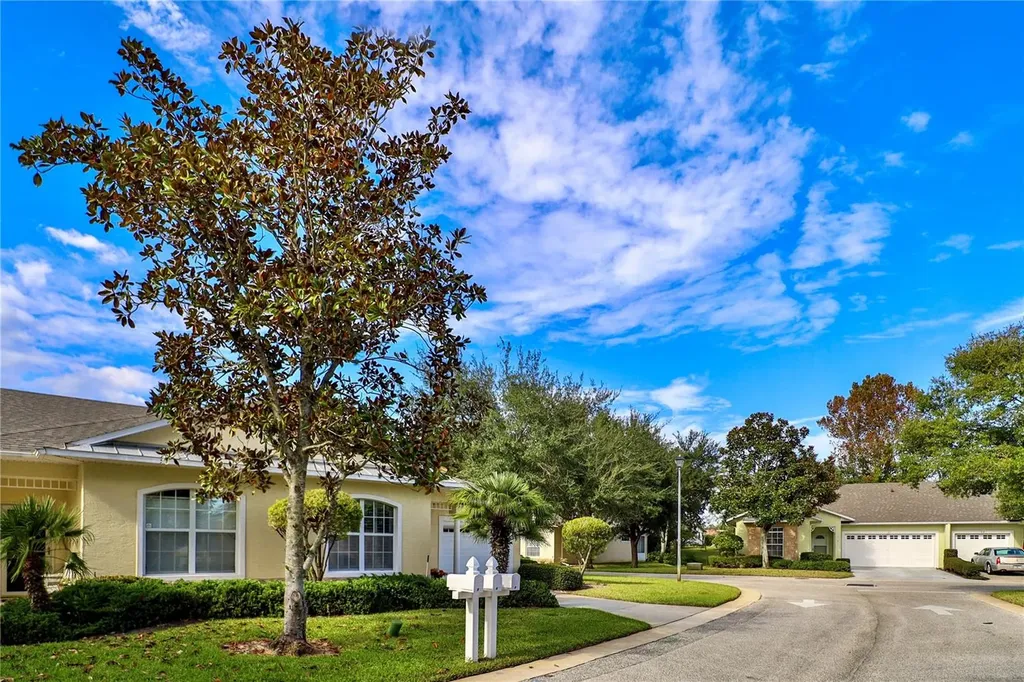 2 Summerwind Circle Palm Coast FL 32137