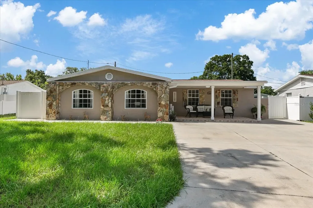 2602 Lorraine Street Tampa FL 33614