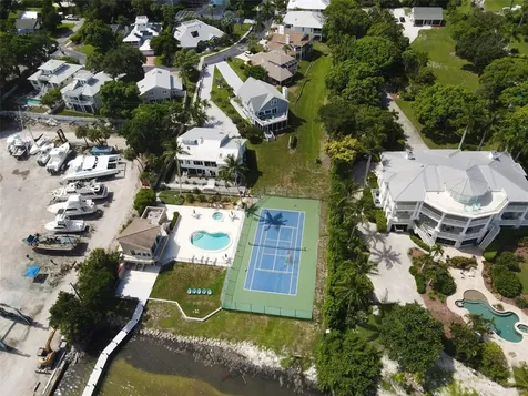2107 89th St NW Bradenton FL 34209