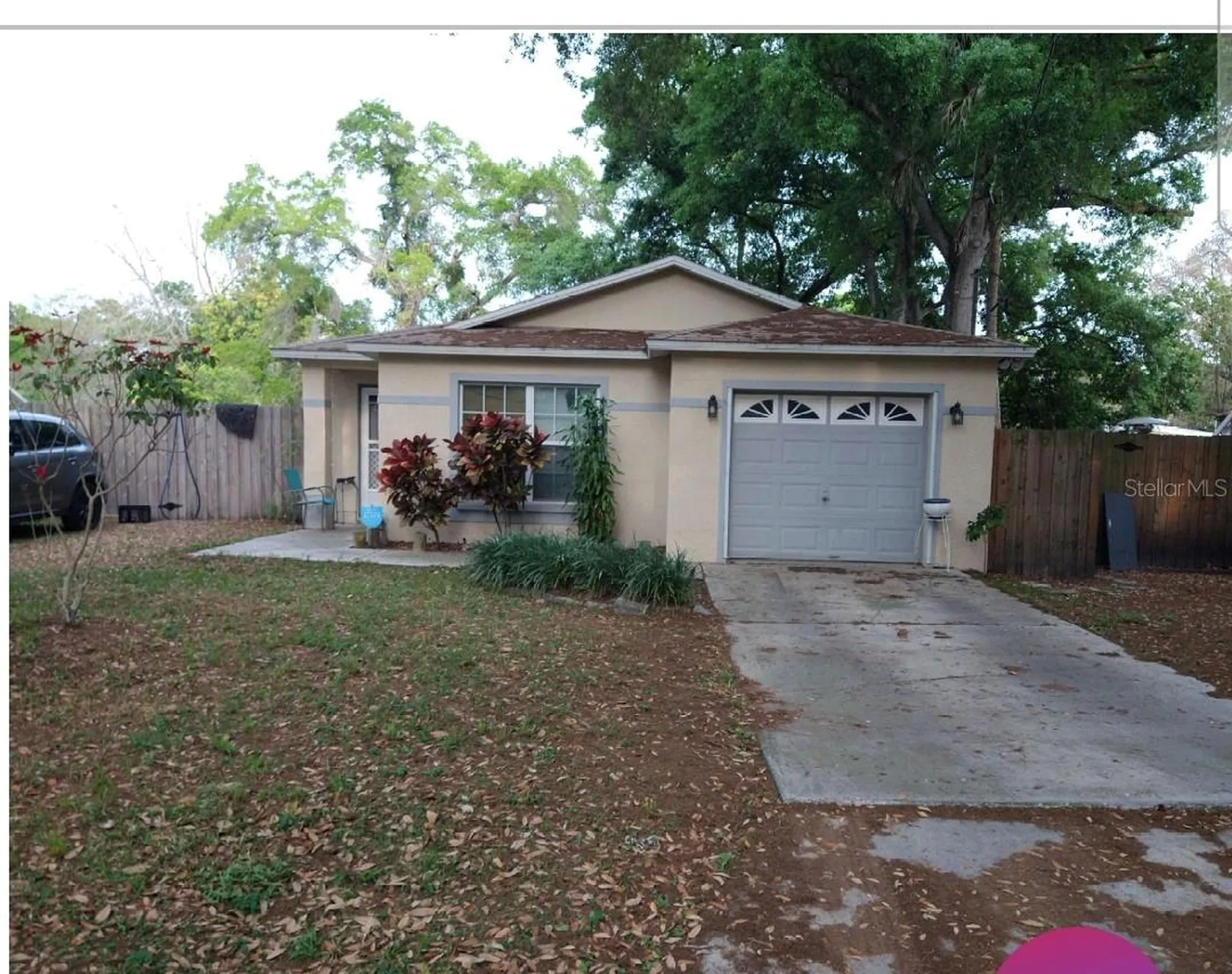 4605 N 39th Street Tampa FL 33610