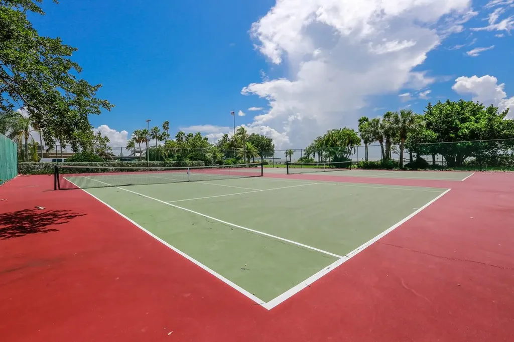 3226 Mangrove Point Drive Ruskin FL 33570