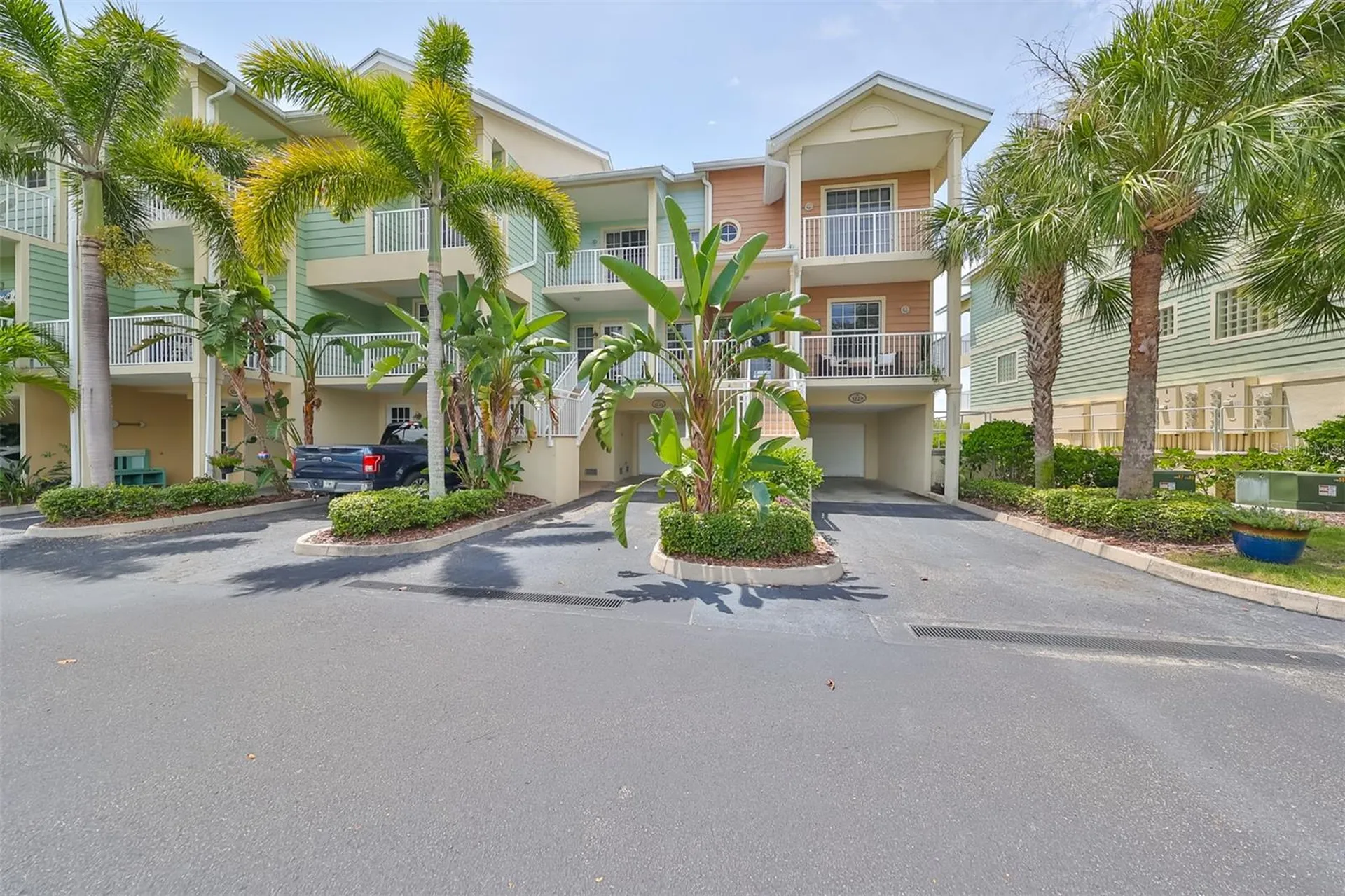 3226 Mangrove Point Drive Ruskin FL 33570