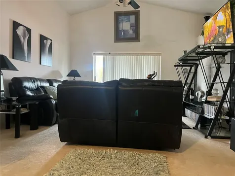 1324 Maximilian Drive Wesley Chapel FL 33543
