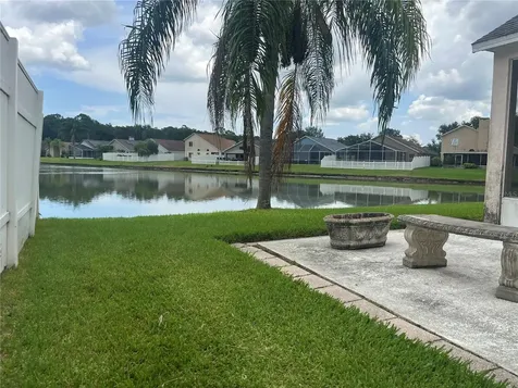 1324 Maximilian Drive Wesley Chapel FL 33543