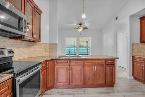 2200 Bay Leaf Drive Orlando FL 32837