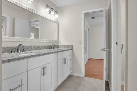 2200 Bay Leaf Drive Orlando FL 32837