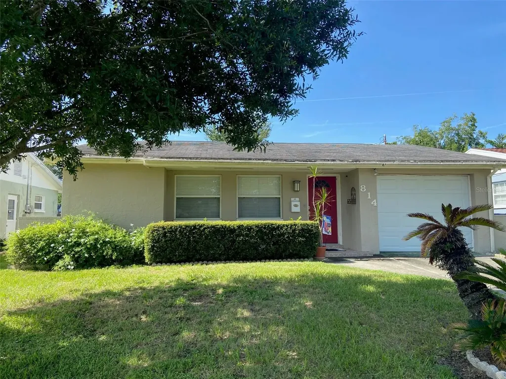814 42nd Avenue N St Petersburg FL 33703