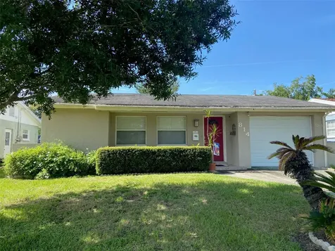 814 42nd Avenue N St Petersburg FL 33703