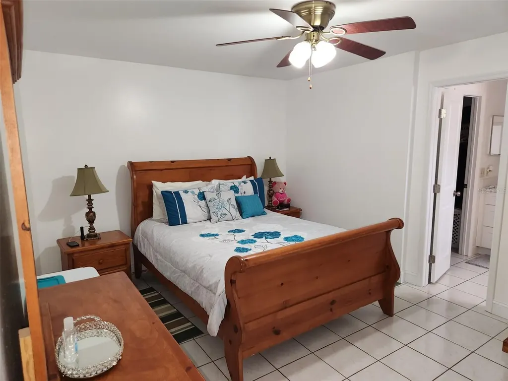 2518 Bowmer Drive Kissimmee FL 34744