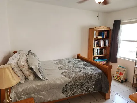 2518 Bowmer Drive Kissimmee FL 34744