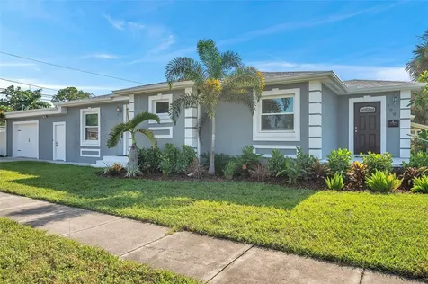 799 48th Avenue N St Petersburg FL 33703