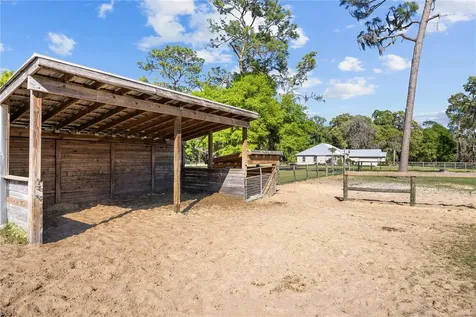 7232 SW 137th Avenue Archer FL 32618