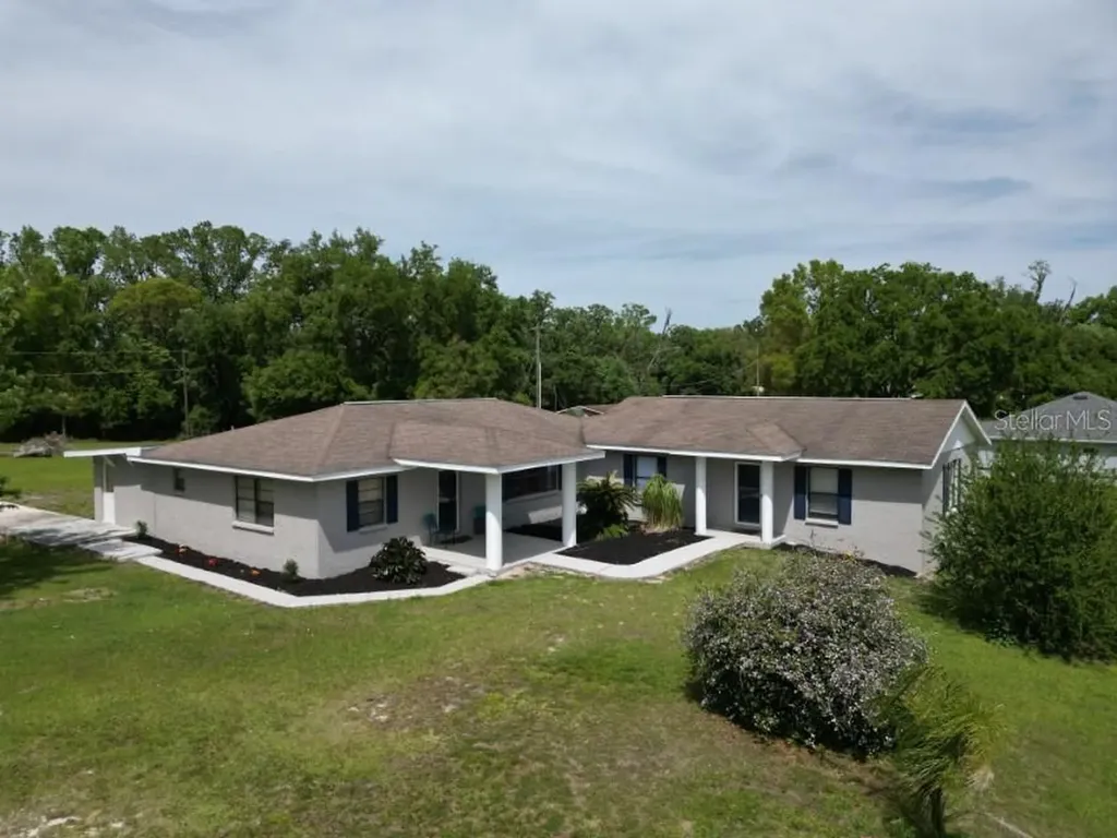 10223 Us Highway 301 Dade City FL 33525