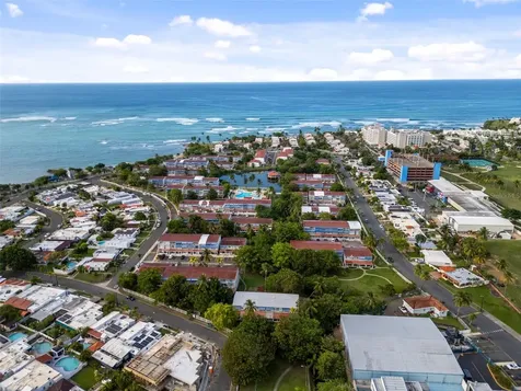 Carretera 693 Villas De Playa 2 Dorado PR 00646