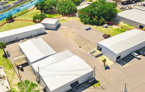 26 Spirit Lake Road Winter Haven FL 33880