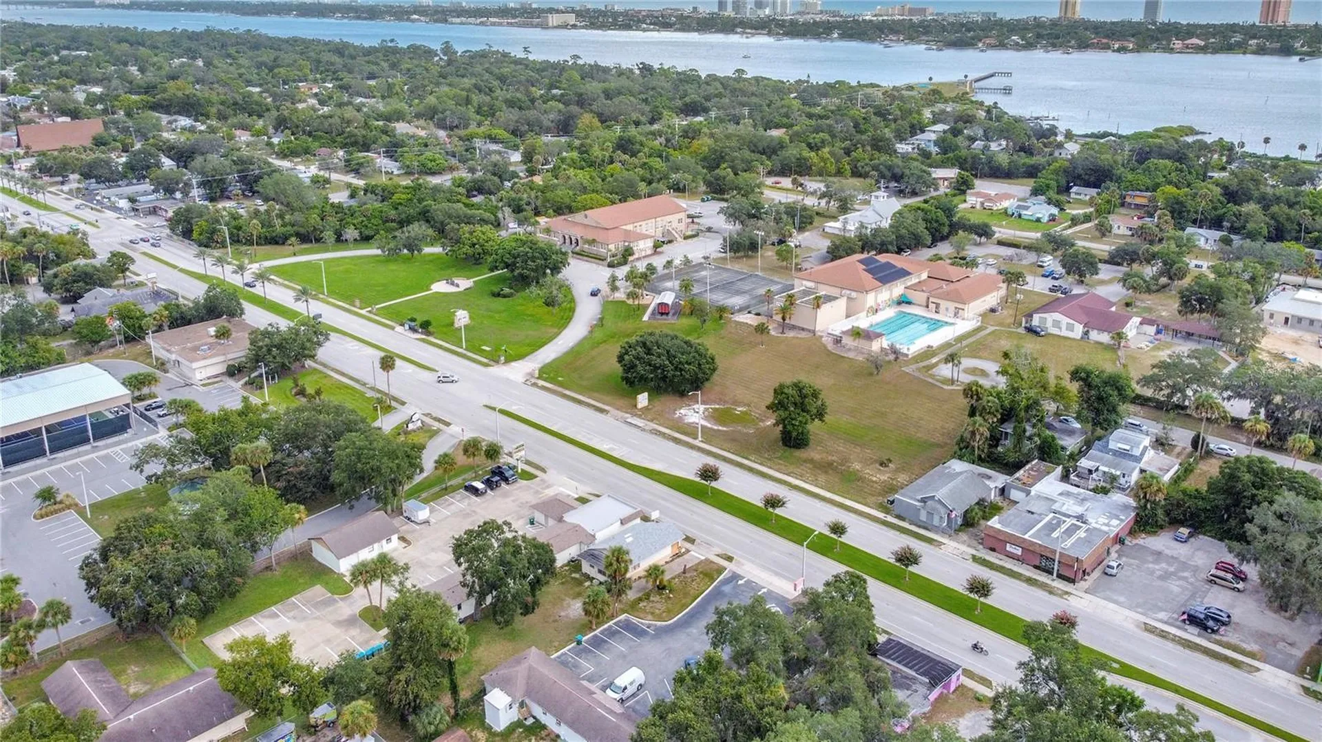 1028 Ridgewood Avenue Daytona Beach FL 32117
