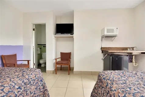 1028 Ridgewood Avenue Daytona Beach FL 32117