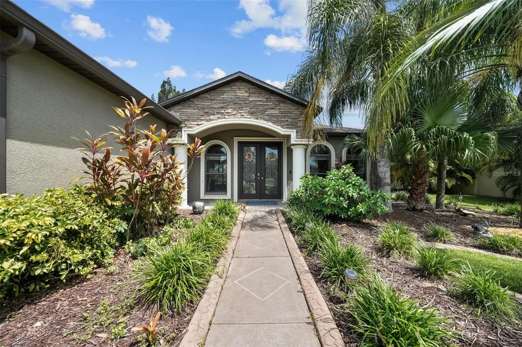 331 Star Shell Drive Apollo Beach FL 33572