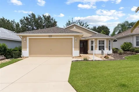 5410 Charleston Avenue Tavares FL 32778