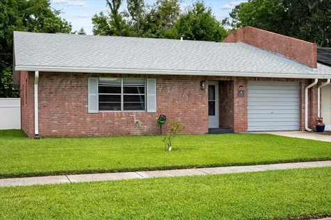 910 New Castle Court Daytona Beach FL 32117