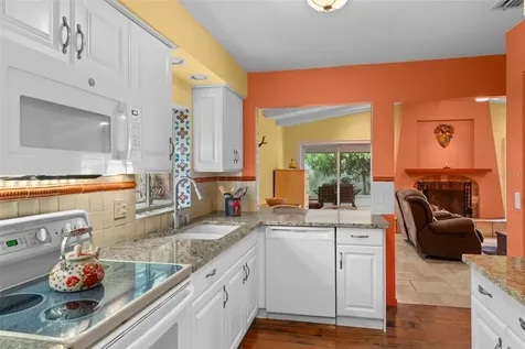 8008 Fountain Avenue Tampa FL 33615