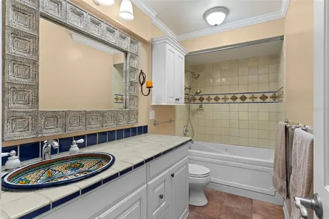 8008 Fountain Avenue Tampa FL 33615