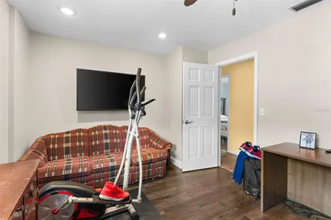 8008 Fountain Avenue Tampa FL 33615