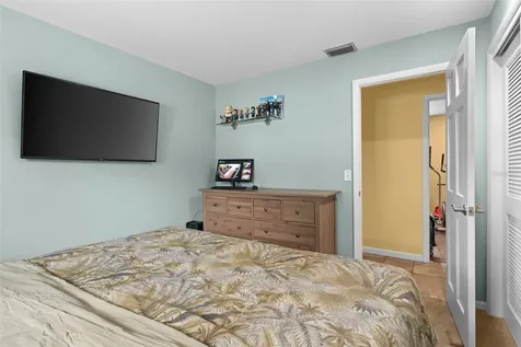 8008 Fountain Avenue Tampa FL 33615