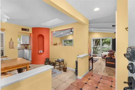 8008 Fountain Avenue Tampa FL 33615