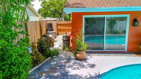 8008 Fountain Avenue Tampa FL 33615
