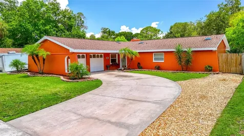 8008 Fountain Avenue Tampa FL 33615
