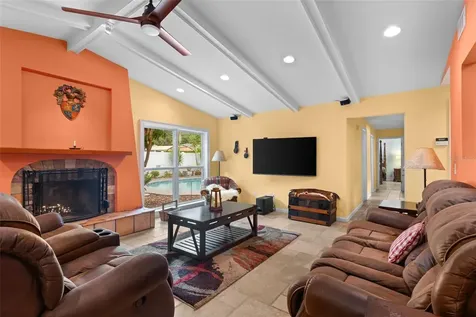 8008 Fountain Avenue Tampa FL 33615