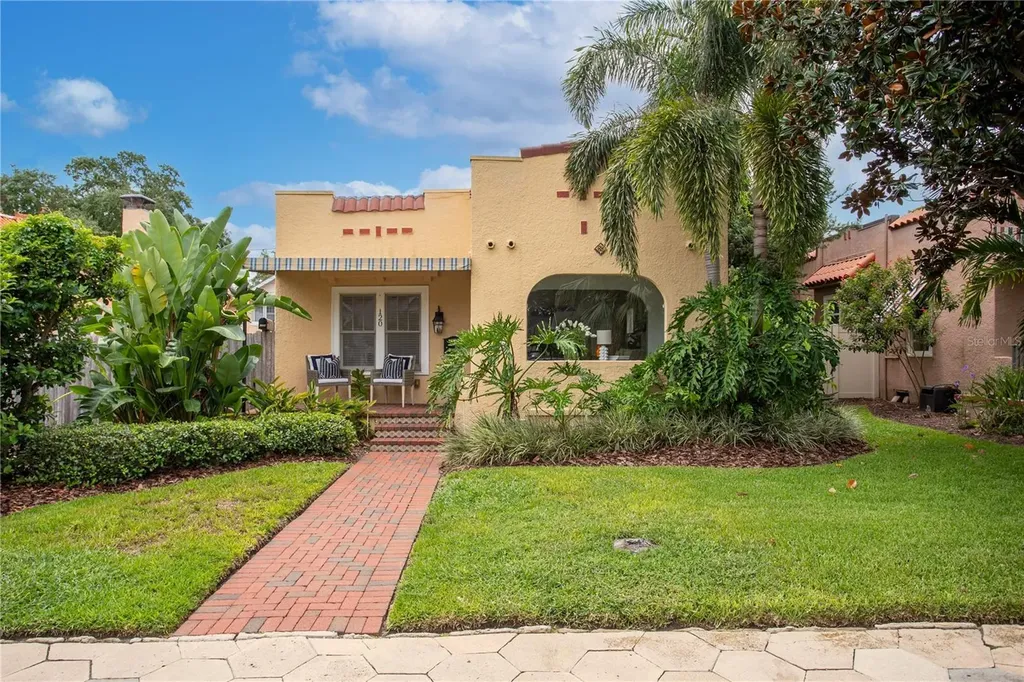120 19th Avenue NE St Petersburg FL 33704