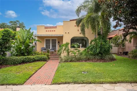 120 19th Avenue NE St Petersburg FL 33704